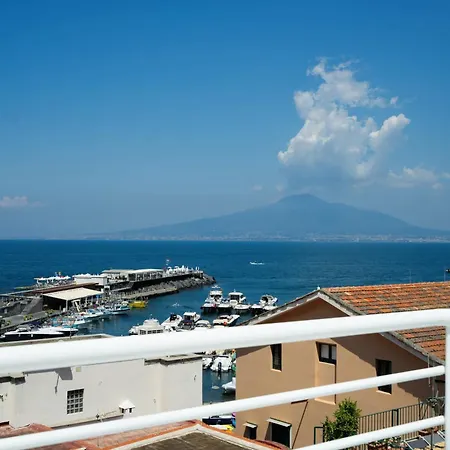Breathtaking View, Just Steps From The Beaches Сasa de vacaciones *